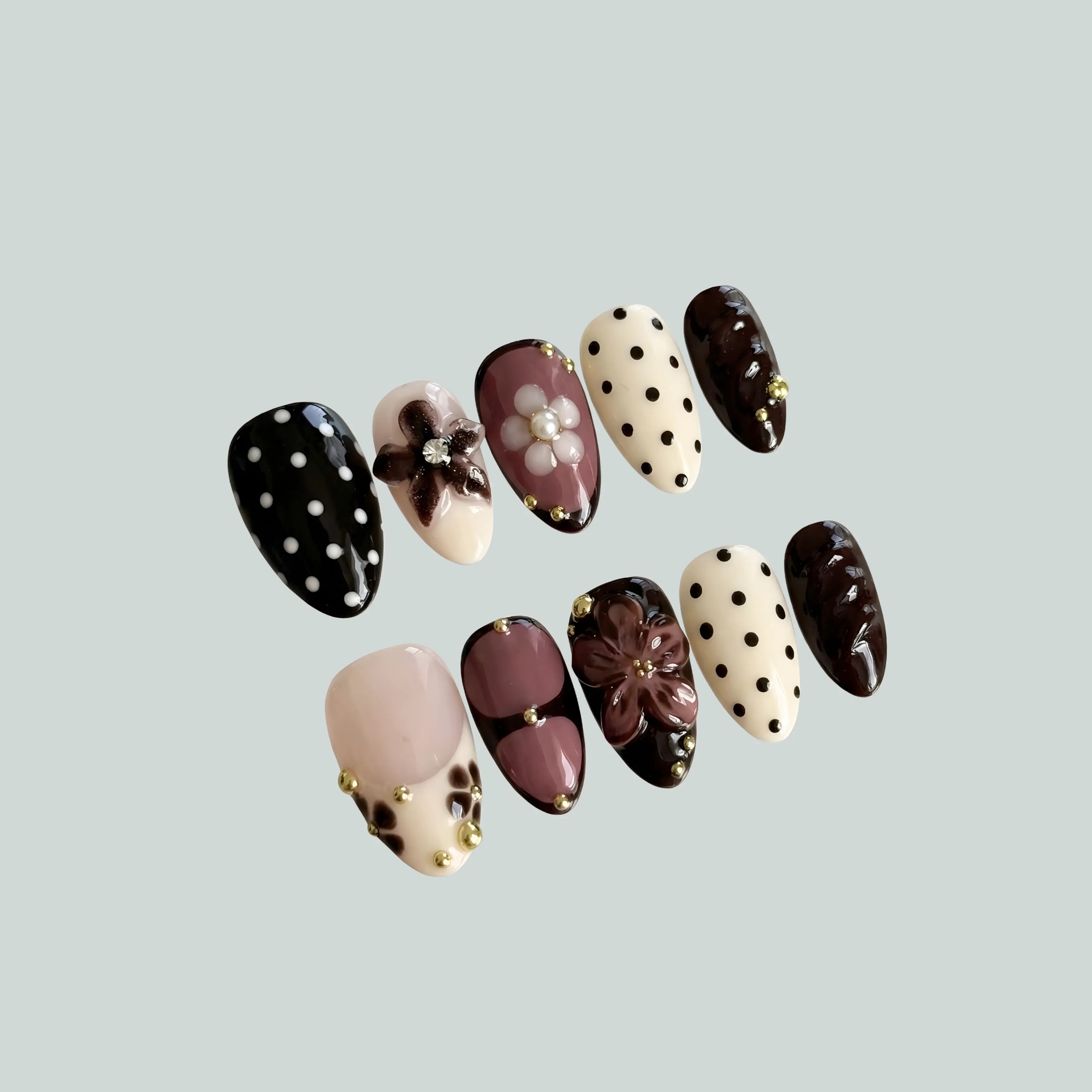 Choco Muse Glowi Nails