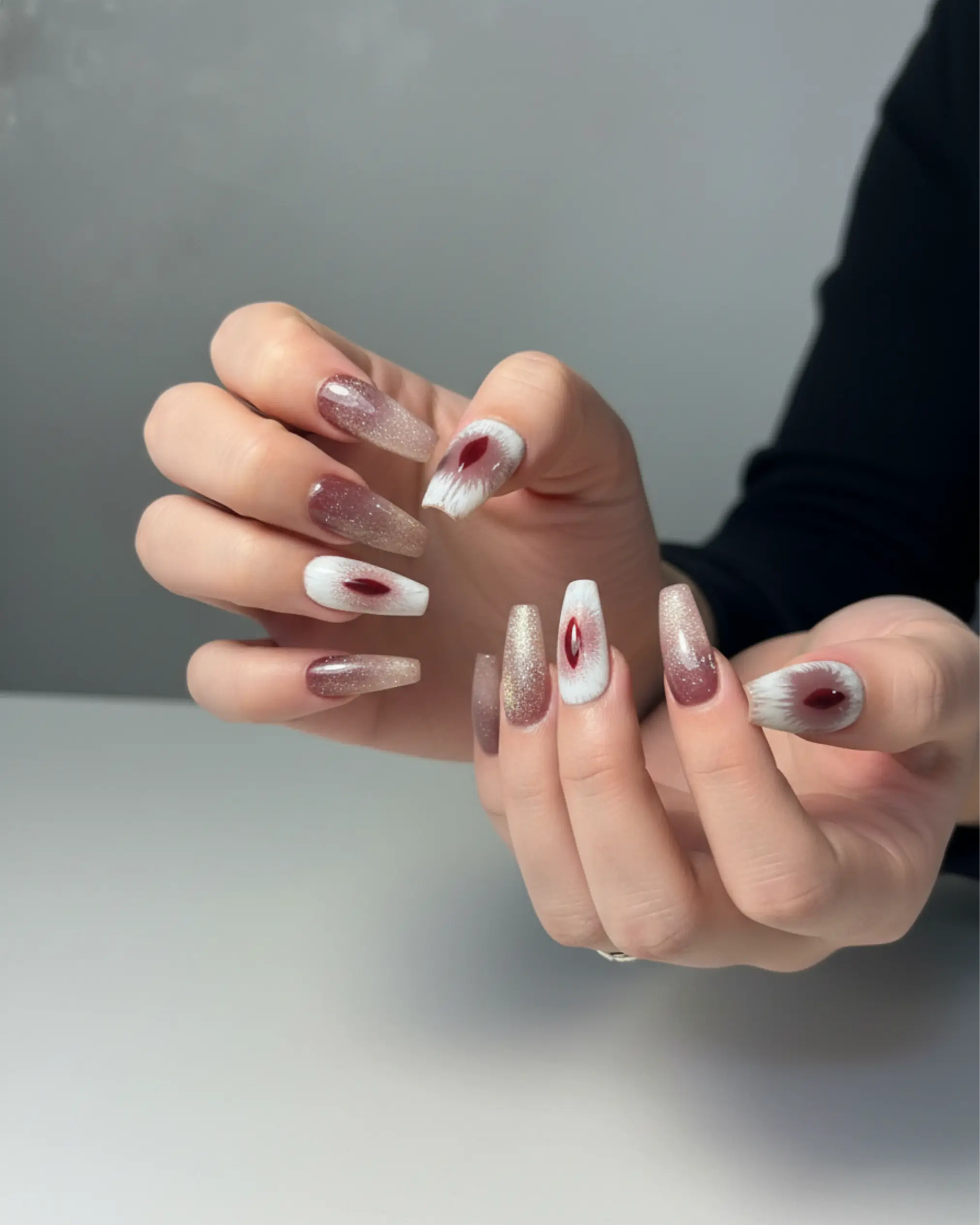 Devil's Eye Glowi Nails