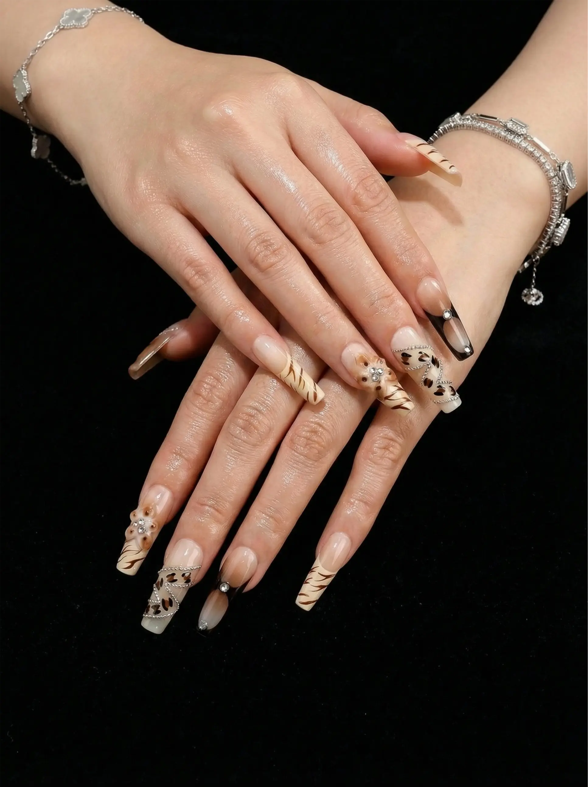 Caramel Tigress Glowi Nails